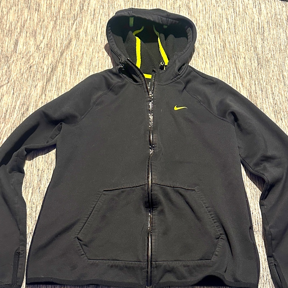 Nike women’s black Performance Jacket with Yellow Accents